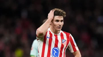 صدمة مالية برشلونة أتلتيكو يطلب 150 مليون يورو لبيع ألفاريز